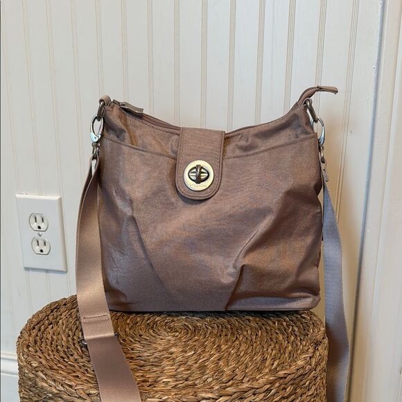Baggalini Elegant Pinkish Shoulder Bag - Good Condition. - Picture 1 of 12